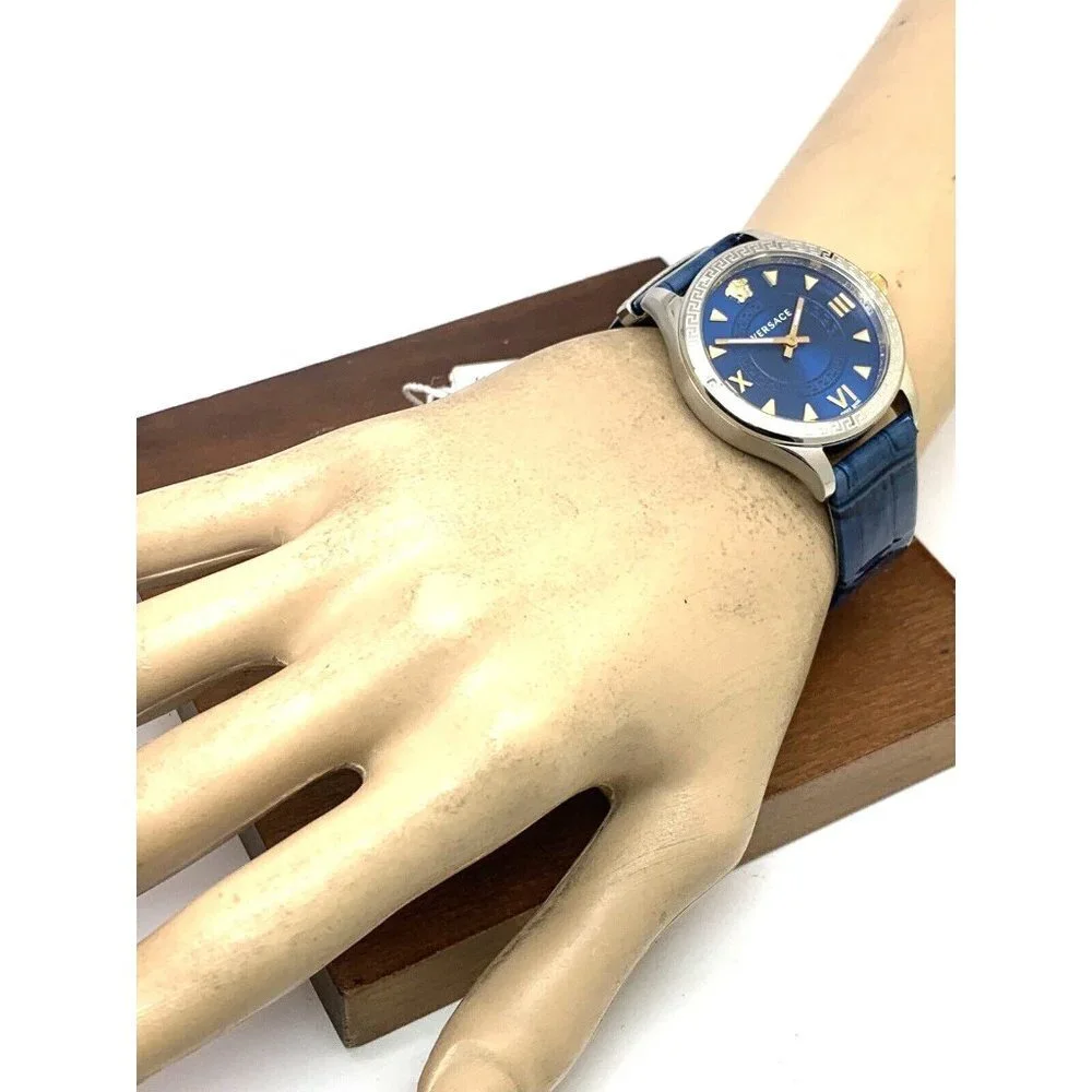 Versace Wome'ns Watch VE2S00122 Hellenyium Swiss Quartz Blue Dial Leathe…